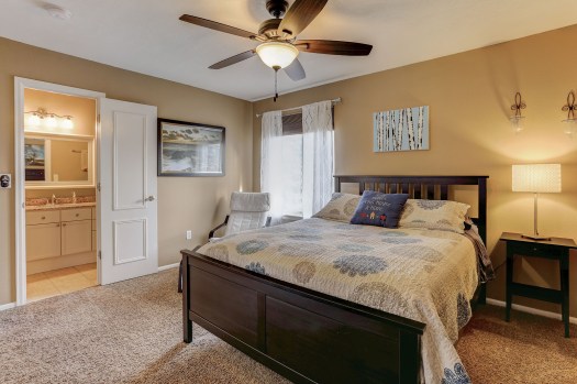 5366-e-130th-pl_master-3